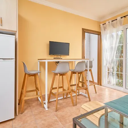 Burriana Hideaway Apt Nerja Apartman *